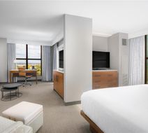 Horseshoe Bay Resort Room