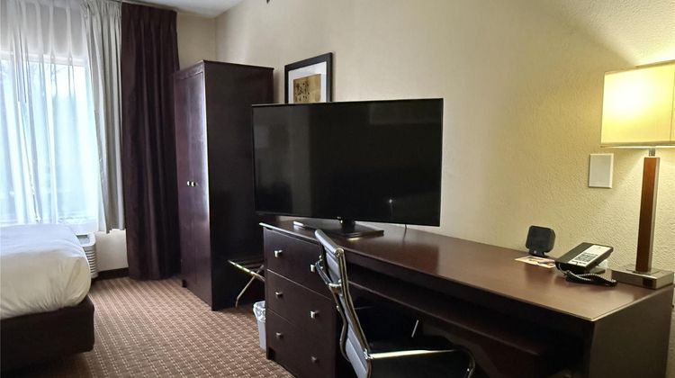 SureStay by Best Western Marion Room