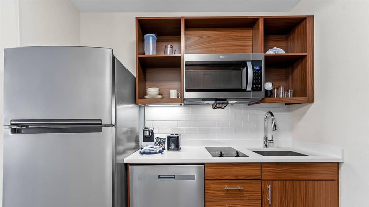 Everhome Suites Panama City Beach Room