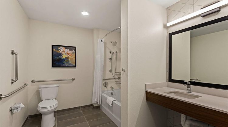 Everhome Suites Panama City Beach Room
