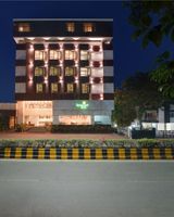 Lemon Tree Hotel Centre Point