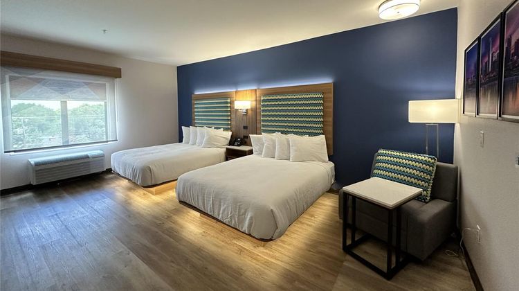 Best Western Plus Fair Park East Room
