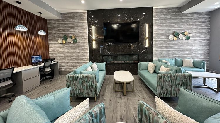 Best Western Plus Fair Park East Lobby