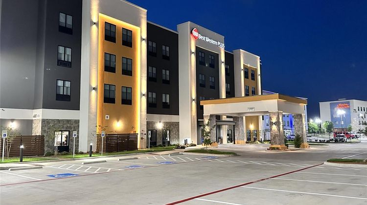 Best Western Plus Fair Park East Exterior