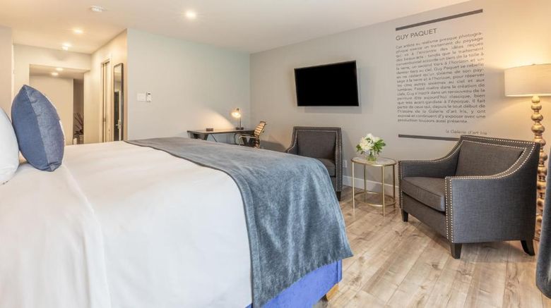 <b>Auberge La Maison Otis Room</b>. Images powered by <a href="https://iceportal.shijigroup.com/" title="IcePortal" target="_blank">IcePortal</a>.