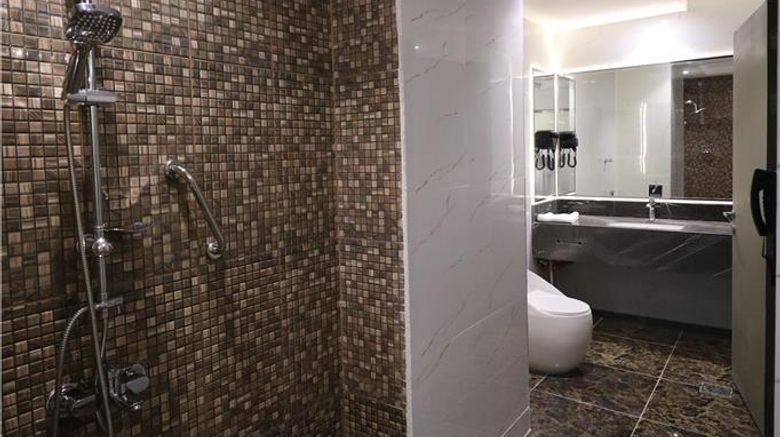 <b>Best Western Premier Riyadh Suite</b>. Images powered by <a href="https://iceportal.shijigroup.com/" title="IcePortal" target="_blank">IcePortal</a>.