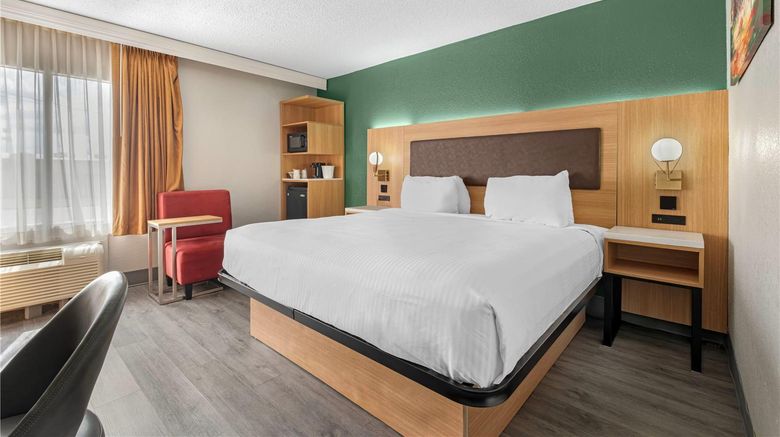 <b>Baymont by Wyndham Richmond KY Room</b>. Images powered by <a href="https://iceportal.shijigroup.com/" title="IcePortal" target="_blank">IcePortal</a>.