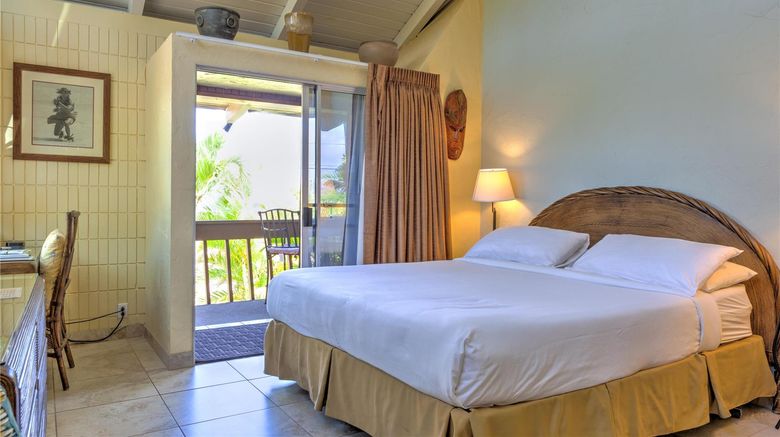 <b>Kohea Kai Hotel Maui Room</b>. Images powered by <a href="https://iceportal.shijigroup.com/" title="IcePortal" target="_blank">IcePortal</a>.