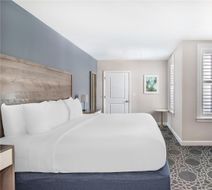 King 583 Room