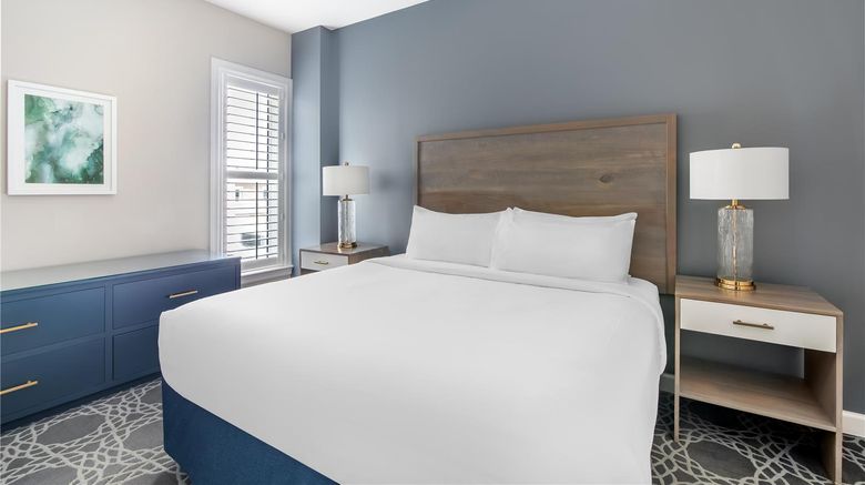 <b>King 583 Room</b>. Images powered by <a href="https://iceportal.shijigroup.com/" title="IcePortal" target="_blank">IcePortal</a>.