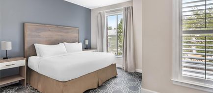 King 583 Room