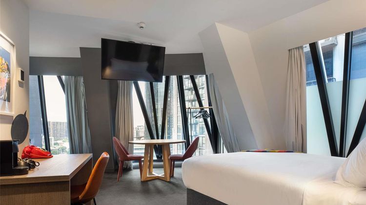 Ibis Styles Southbank Room