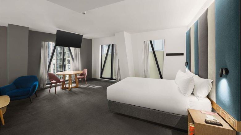 <b>Ibis Styles Southbank Suite</b>. Images powered by <a href="https://iceportal.shijigroup.com/" title="IcePortal" target="_blank">IcePortal</a>.