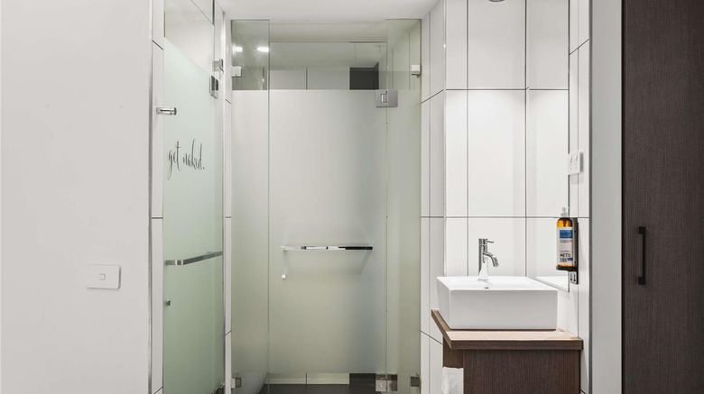 <b>Ibis Styles Southbank Suite</b>. Images powered by <a href="https://iceportal.shijigroup.com/" title="IcePortal" target="_blank">IcePortal</a>.