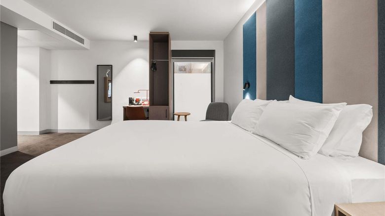 <b>Ibis Styles Southbank Room</b>. Images powered by <a href="https://iceportal.shijigroup.com/" title="IcePortal" target="_blank">IcePortal</a>.