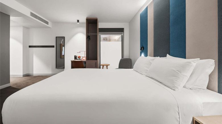 <b>Ibis Styles Southbank Room</b>. Images powered by <a href="https://iceportal.shijigroup.com/" title="IcePortal" target="_blank">IcePortal</a>.