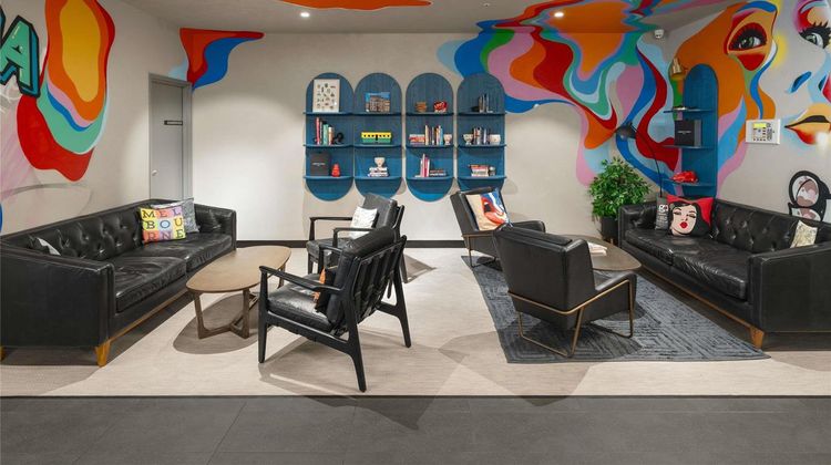 Ibis Styles Southbank Exterior