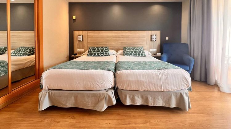 Maya Alicante Room