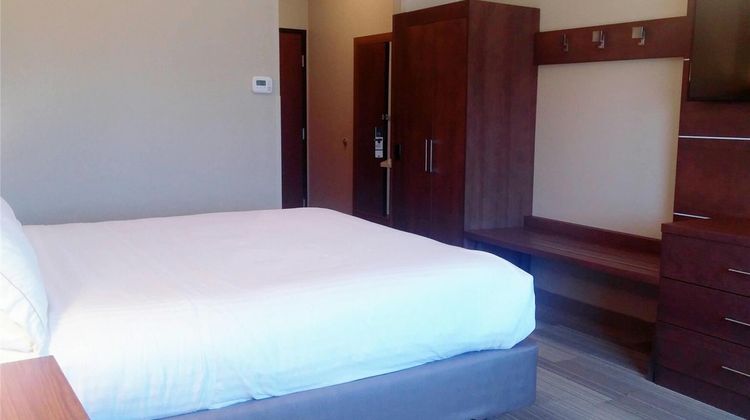 Comfort Inn & Suites Miami Route 66 Room