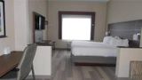 Comfort Inn & Suites Miami Route 66 Suite