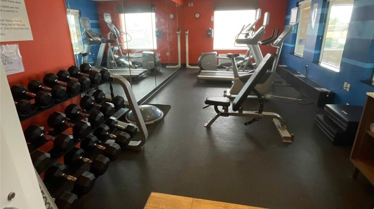 Comfort Inn & Suites Miami Route 66 Health