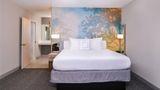 Country Inn & Suites Brown Deer Suite