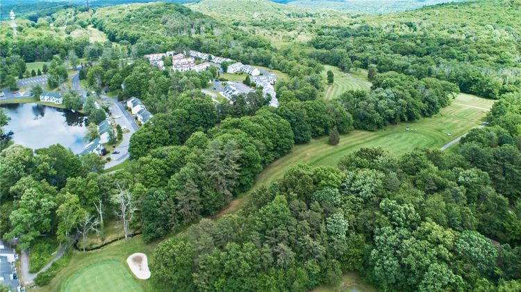 Pocono Mountain Villas Exploria Resort Exterior