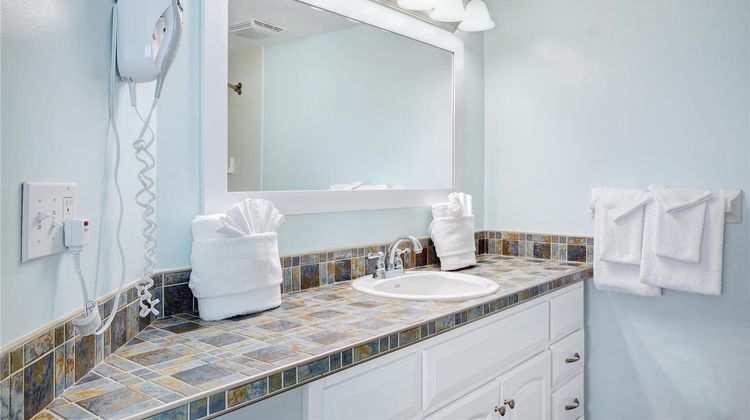 New Smyrna Waves Room