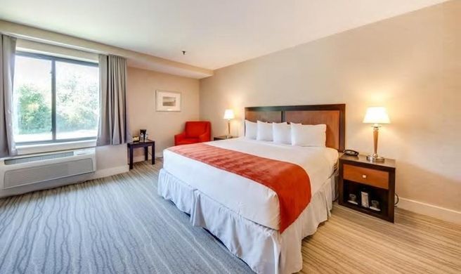 Heritage Hotel & Conference Room