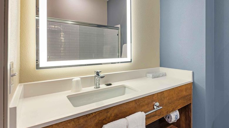 <b>Extended Stay America Premier Temple Room</b>. Images powered by <a href="https://iceportal.shijigroup.com/" title="IcePortal" target="_blank">IcePortal</a>.