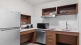 Everhome Suites Wichita Northeast Suite