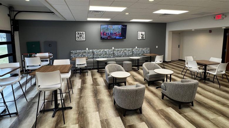<b>Bearcat Inn & Suites Meeting</b>. Images powered by <a href="https://iceportal.shijigroup.com/" title="IcePortal" target="_blank">IcePortal</a>.