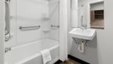 Woodspring Suites Atlanta Airport Room