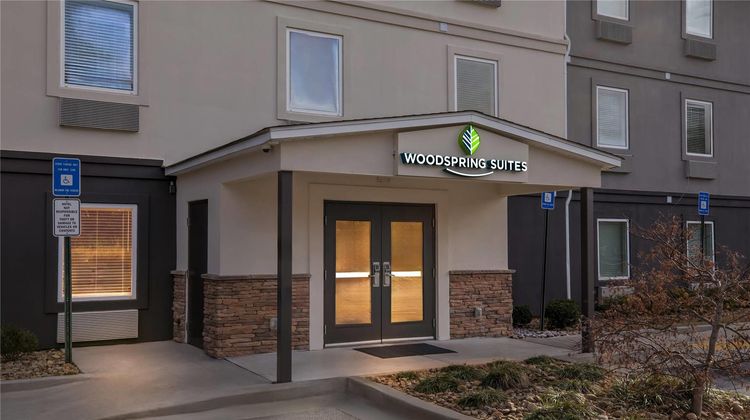 Woodspring Suites Atlanta Airport Exterior