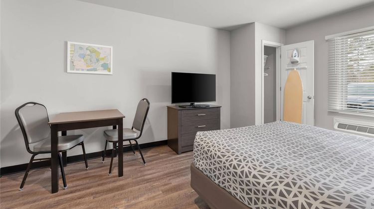 Woodspring Suites Atlanta Airport Suite