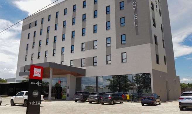 Ibis Primavera do Leste Exterior