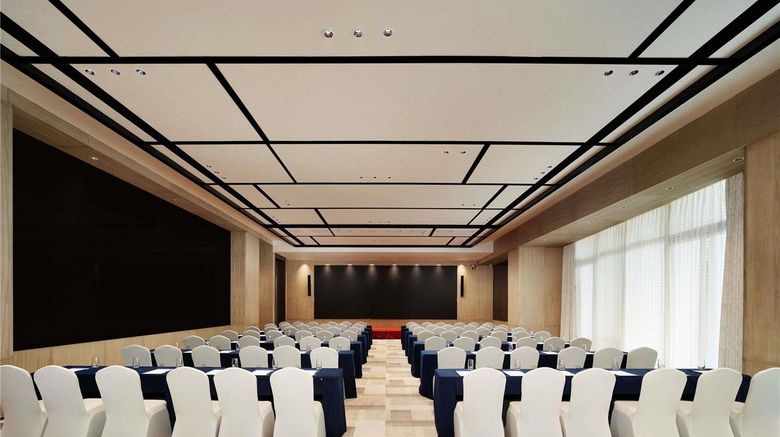 <b>Novotel Chengdu Lige Meeting</b>. Images powered by <a href="https://iceportal.shijigroup.com/" title="IcePortal" target="_blank">IcePortal</a>.