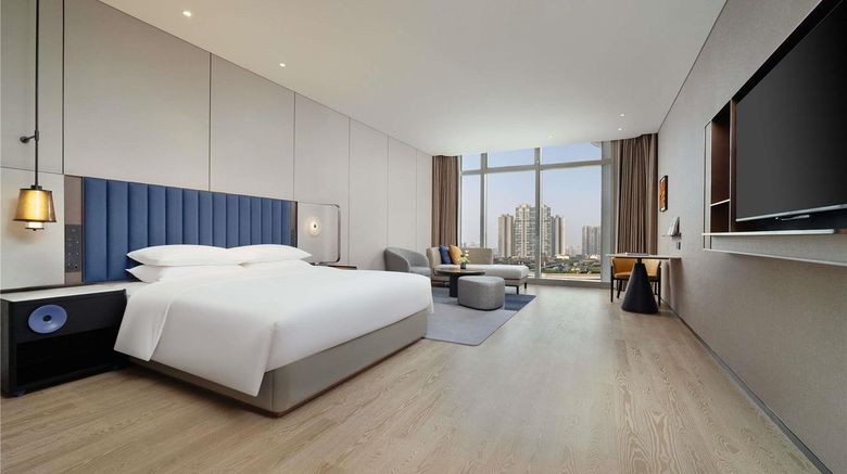 <b>Novotel Chengdu Lige Room</b>. Images powered by <a href="https://iceportal.shijigroup.com/" title="IcePortal" target="_blank">IcePortal</a>.