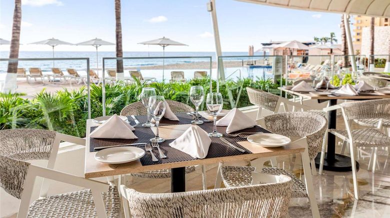 <b>Park Royal Mazatlan Restaurant</b>. Images powered by <a href="https://iceportal.shijigroup.com/" title="IcePortal" target="_blank">IcePortal</a>.