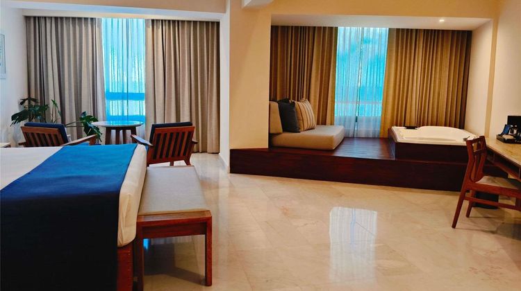 Park Royal Mazatlan Room