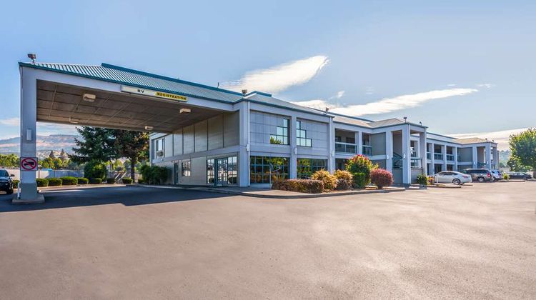 Americas Best Value Inn Phoenix Ashland Exterior