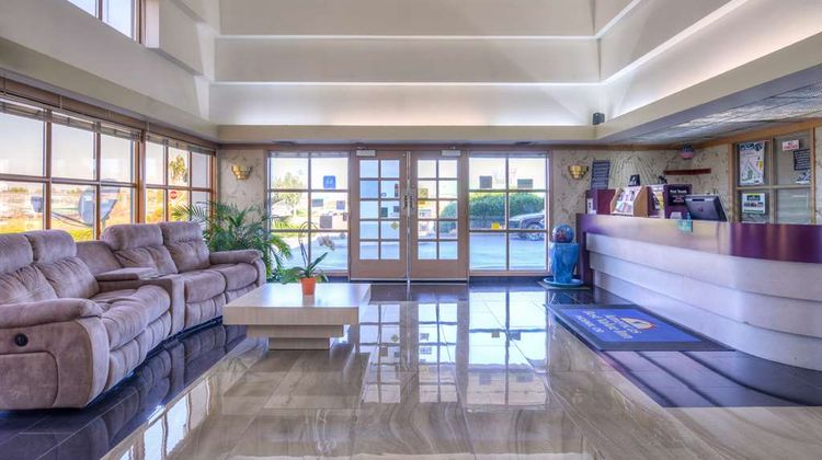 Americas Best Value Inn Phoenix Ashland Lobby