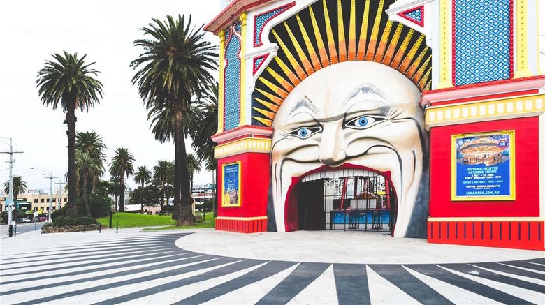 <b>Novotel St Kilda Exterior</b>. Images powered by <a href="https://iceportal.shijigroup.com/" title="IcePortal" target="_blank">IcePortal</a>.