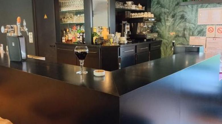 <b>Brit Hotel Le Kerotel - Lorient Restaurant</b>. Images powered by <a href="https://iceportal.shijigroup.com/" title="IcePortal" target="_blank">IcePortal</a>.