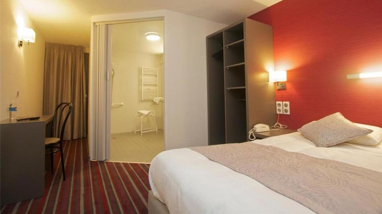<b>Brit Hotel Le Kerotel - Lorient Room</b>. Images powered by <a href="https://iceportal.shijigroup.com/" title="IcePortal" target="_blank">IcePortal</a>.
