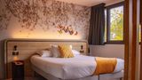<b>La Reposee Hotel Restaurant Room</b>. Images powered by <a href="https://iceportal.shijigroup.com/" title="IcePortal" target="_blank">IcePortal</a>.