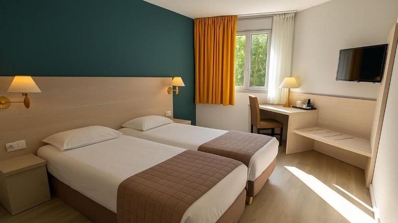 <b>Hotel Restaurant de l'Embarcadere Room</b>. Images powered by <a href="https://iceportal.shijigroup.com/" title="IcePortal" target="_blank">IcePortal</a>.