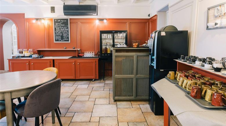 <b>Arcantis Hotel La Grassinais Restaurant</b>. Images powered by <a href="https://iceportal.shijigroup.com/" title="IcePortal" target="_blank">IcePortal</a>.