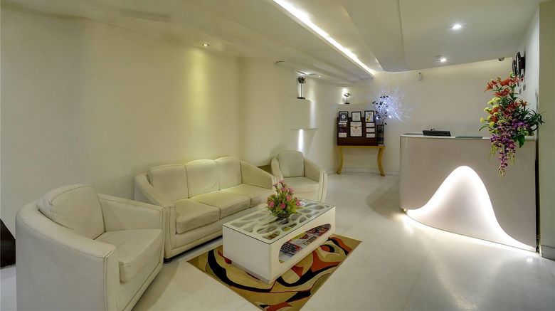 <b>Siamton Inn Lobby</b>. Images powered by <a href="https://iceportal.shijigroup.com/" title="IcePortal" target="_blank">IcePortal</a>.