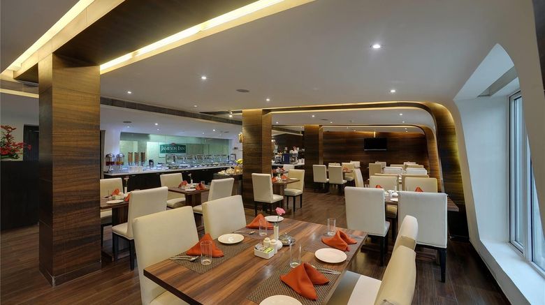 <b>Siamton Inn Restaurant</b>. Images powered by <a href="https://iceportal.shijigroup.com/" title="IcePortal" target="_blank">IcePortal</a>.